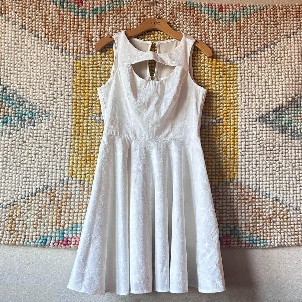 White Vintage Style Slit Front Damask Dress with Mesh and Zipper Back